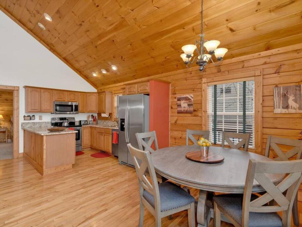 Soco Serene Cabin In The Heart Of Maggie Valley Exteriér fotografie